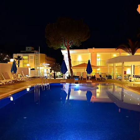 Banu Luxury 3*