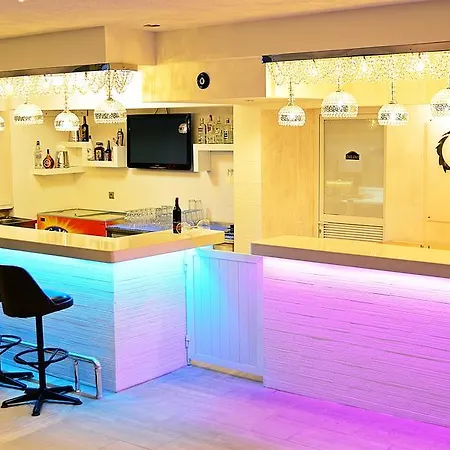 Banu Luxury 3* מרמריס