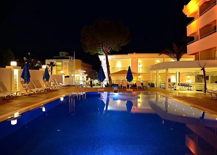Banu Luxury 3*