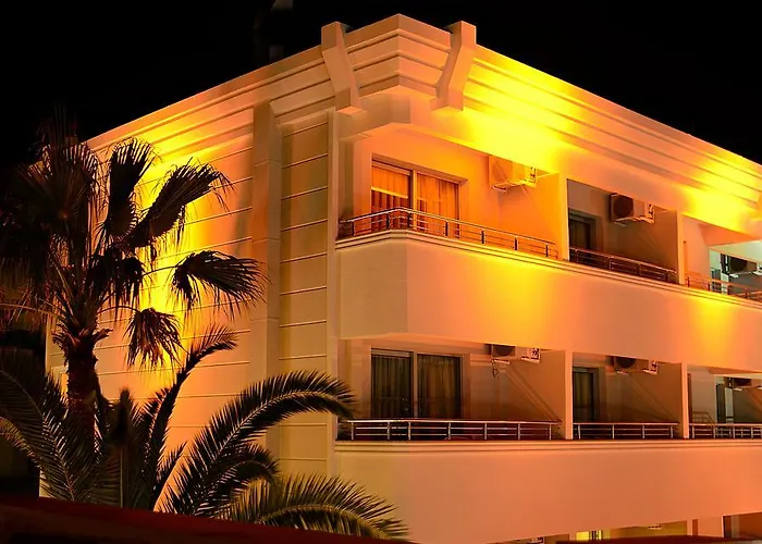 住宿加早餐酒店 Banu Luxury 3*